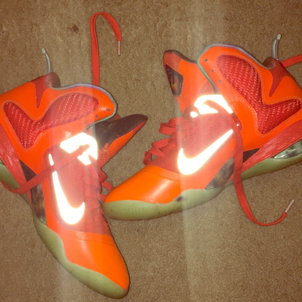 Galaxy 🌌 Orange 🍊 Lebrons 🏀🏀❤️